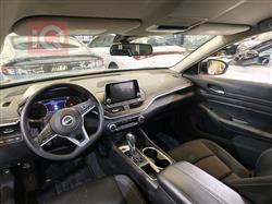 نيسان ألتيما